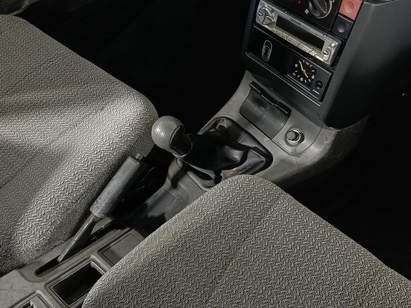 1998 Lada (ВАЗ) 2110, белый, 170000 рублей - вид 12