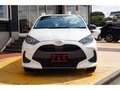 2021 Toyota Yaris IV, белый, 924000 рублей - вид 1