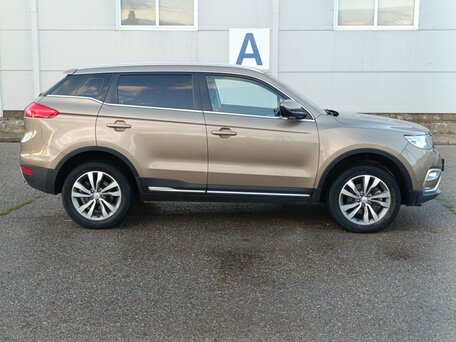 2019 Geely Atlas I, бежевый, 1410000 рублей, вид 4