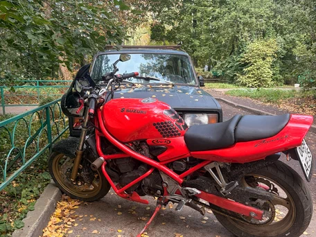 1993 Suzuki Bandit GSF 400, красный, 150000 рублей, вид 3