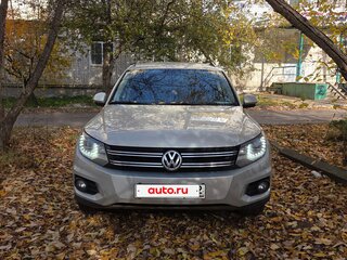 2012 Volkswagen Tiguan I Рестайлинг, серебристый, 1400000 рублей, вид 1