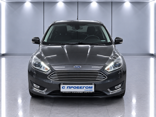 2017 Ford Focus III Рестайлинг, серый, 1130000 рублей, вид 2