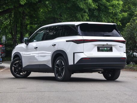 2026 Toyota bZ3X 58.3 kWh, белый, 3003000 рублей, вид 4