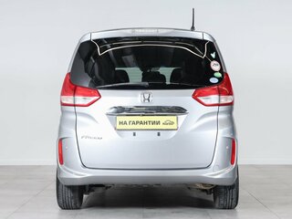 2018 Honda Freed II, серый, 1649000 рублей, вид 5