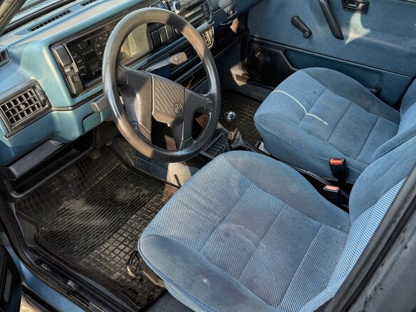 1990 Volkswagen Jetta KAT II, синий, 130000 рублей - вид 5