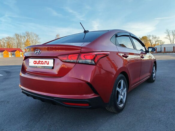2021 Hyundai Solaris II Рестайлинг, красный, 1145000 рублей - вид 5