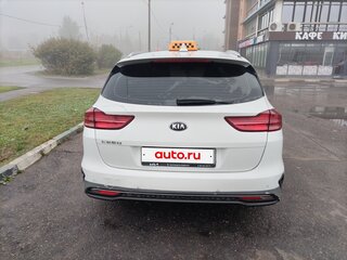 2021 Kia Ceed III, белый, 1000000 рублей, вид 3