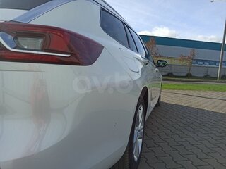 2017 Opel Insignia II, белый, 1450000 рублей, вид 3