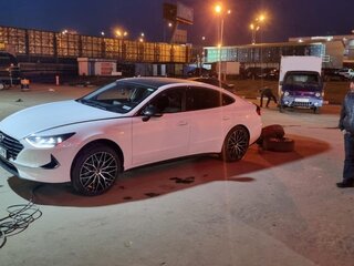 2020 Hyundai Sonata VIII (DN8), белый, 2400000 рублей, вид 4