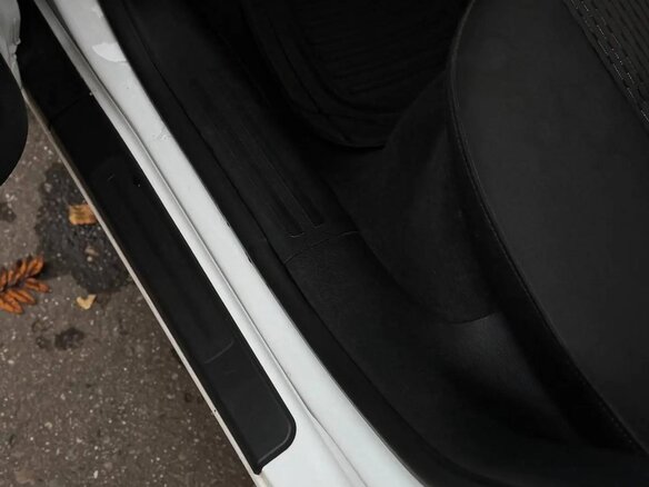 2012 Audi A3 II (8P) Рестайлинг 2, белый, 600000 рублей - вид 6