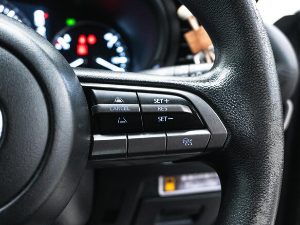 2021 Mazda 3 IV (BP), серый, 1500000 рублей - вид 15
