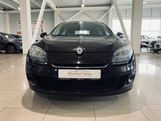 2014 Renault Megane III Рестайлинг, коричневый, 757000 рублей, вид 2