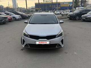 2022 Kia Rio IV Рестайлинг, серый, 1750000 рублей, вид 2