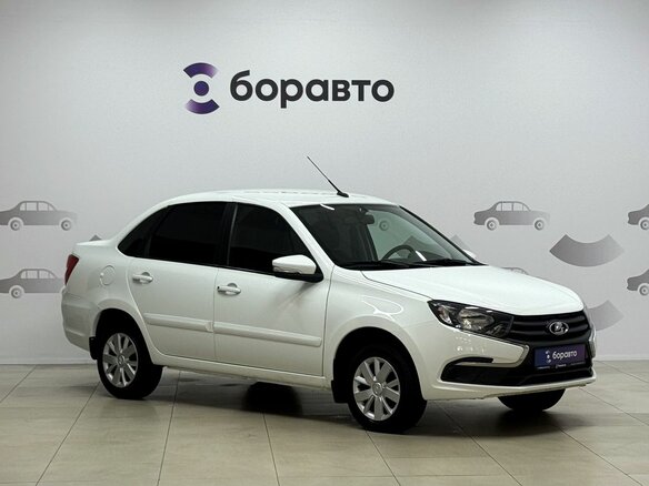 2022 Lada (ВАЗ) Granta I Рестайлинг, белый - вид 2