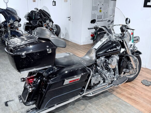 2012 Harley-Davidson Road King, чёрный, 1299000 рублей - вид 3