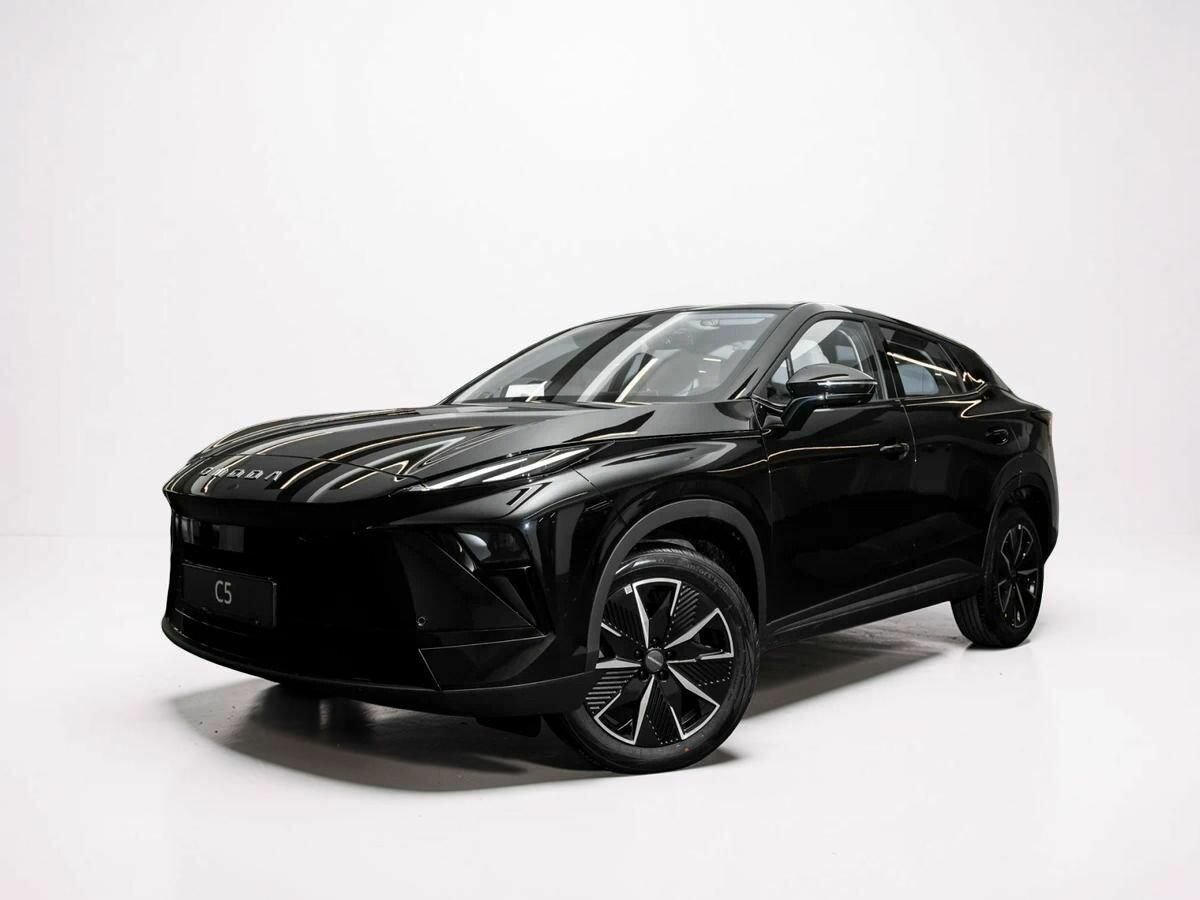 Открыть фотографии: Omoda C5 II