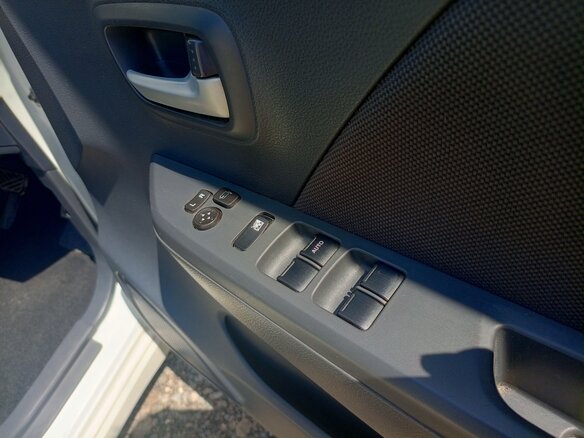 2013 Suzuki Wagon R V, белый, 600000 рублей - вид 9