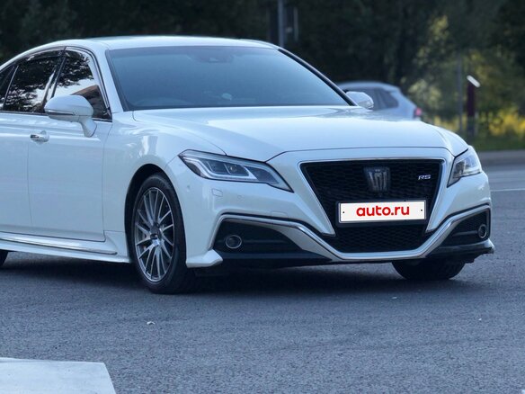 2019 Toyota Crown XV (S220), белый, 3500000 рублей - вид 5