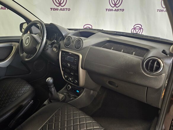 2014 Renault Duster I, коричневый, 785000 рублей - вид 17
