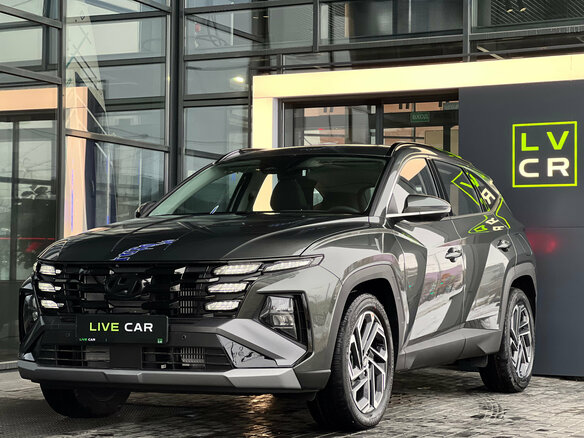 2026 Hyundai Tucson IV Рестайлинг, серый, 4250000 рублей - вид 2