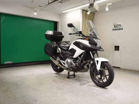 2013 Honda NC 700X, белый, 595000 рублей, вид 3