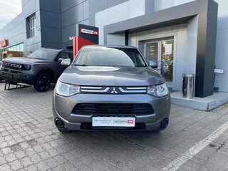 2012 Mitsubishi Outlander III, серый, 1048000 рублей, вид 2