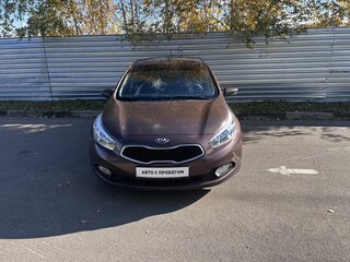 2014 Kia Ceed II, коричневый, 745000 рублей, вид 2