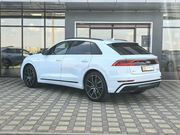 2018 Audi Q8 55 TFSI I (4M), белый - вид 6