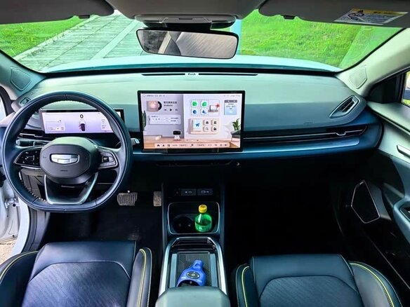 2024 Geely Geometry A Pro 430 km, белый, 1730000 рублей - вид 5