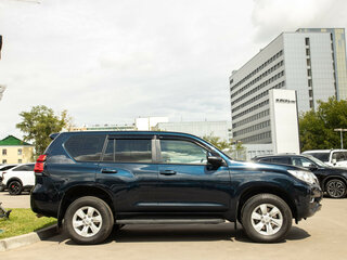 2018 Toyota Land Cruiser Prado 150 Series Рестайлинг 2, синий, 4158000 рублей, вид 3