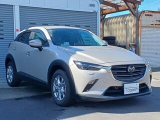 2020 Mazda CX-3 I Рестайлинг, белый, 1380000 рублей, вид 3