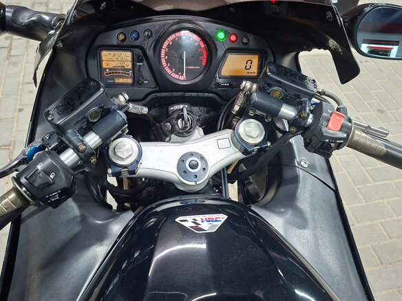 2001 Honda CBR 1100 XX, чёрный, 350000 рублей - вид 9