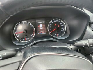 2020 Toyota RAV4 V (XA50), коричневый, 2695000 рублей, вид 5