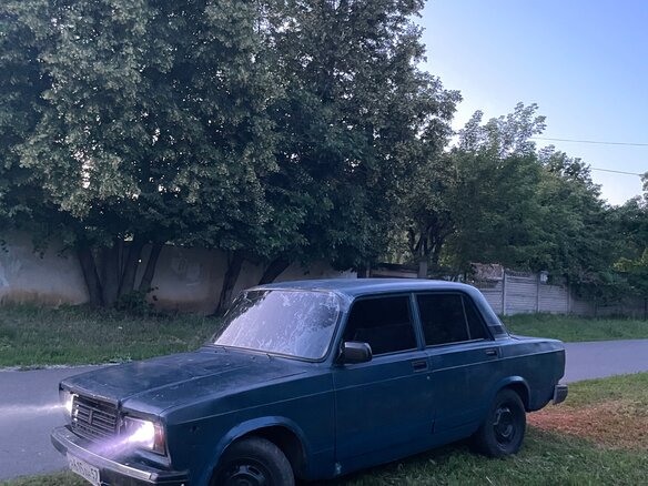 2001 Lada (ВАЗ) 2107, синий, 75000 рублей - вид 5