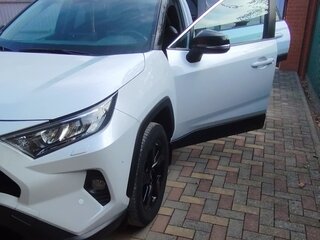 2020 Toyota RAV4 V (XA50), белый, 3310000 рублей, вид 1