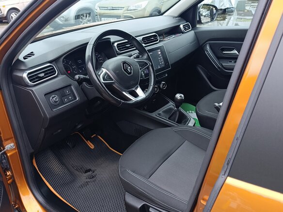 2021 Renault Duster II, оранжевый - вид 4