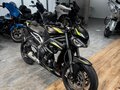 2020 Triumph Street Triple, чёрный, 999000 рублей