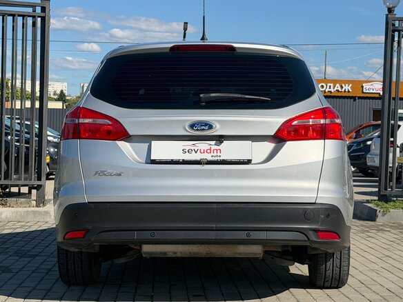 2016 Ford Focus III Рестайлинг, серебристый, 997000 рублей - вид 16