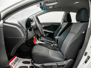 2012 Toyota Corolla X (E140, E150) Рестайлинг, белый, 1219000 рублей, вид 4
