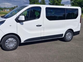 2017 Renault Trafic III, белый, 1900000 рублей, вид 5