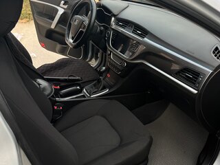 2019 Geely Emgrand 7 I Рестайлинг, серебристый, 780000 рублей, вид 5