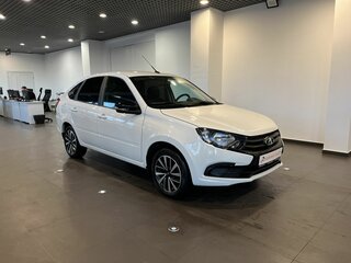 2023 Lada (ВАЗ) Granta I Рестайлинг, белый, 910000 рублей, вид 1