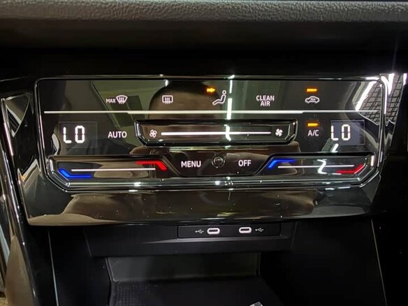 2022 Volkswagen Tayron I Рестайлинг, чёрный - вид 16