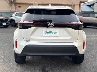 2023 Toyota Yaris Cross I, белый, 1480100 рублей, вид 5
