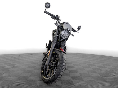 2025 Royal Enfield Guerrilla 450, чёрный, 495000 рублей, вид 4