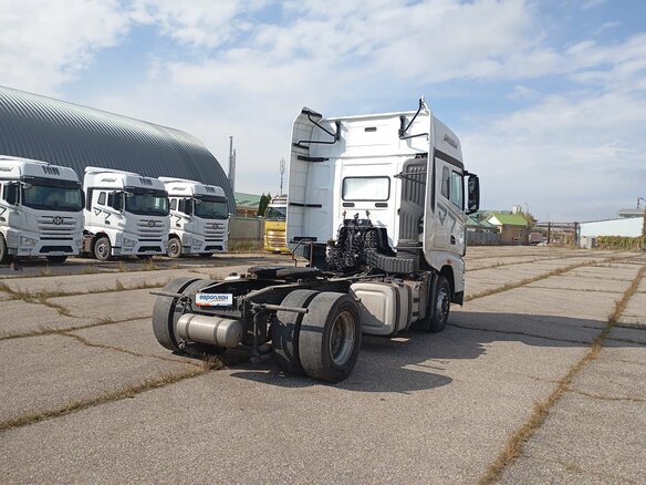 2023 FAW J7, белый, 2565000 рублей - вид 2