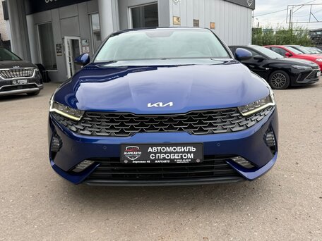 2021 Kia K5 III, синий, 2390000 рублей, вид 3