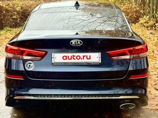 2019 Kia Optima IV Рестайлинг, синий, 1890000 рублей, вид 5