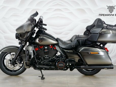 2018 Harley-Davidson CVO Limited, чёрный, 2485000 рублей, вид 2