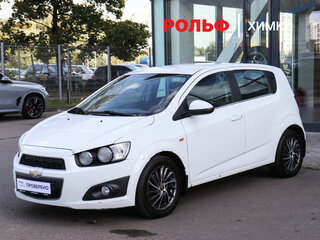 2012 Chevrolet Aveo II, белый, 529000 рублей, вид 1